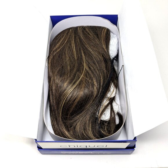 Renee of Paris Brown highlighted Bob Wig NIB Medium Length Brunette Lace front - Picture 3 of 15